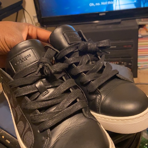 Designer Coach - Picture 6 of 9